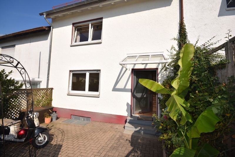 Reihenmittelhaus mit Potential in der Ravensburger Südstadt