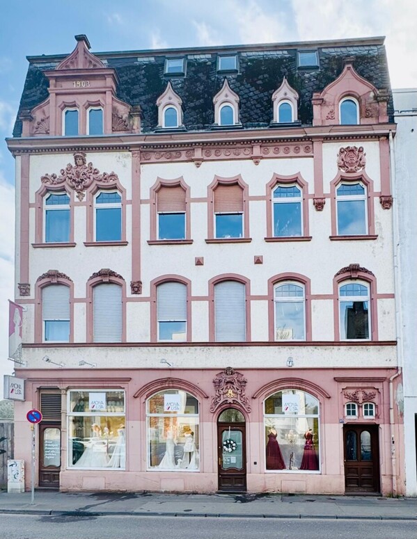 e52e5dc7-9f2b-45e4-aba9-db65f3e53ec6