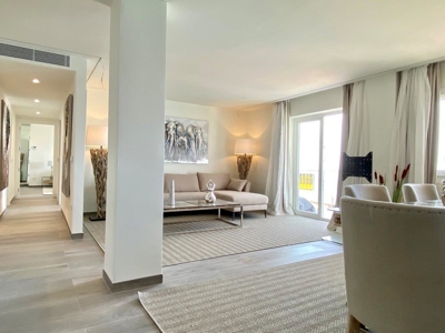 Luxury flat with sea views in Cala Mayor-Palma for sale (6)