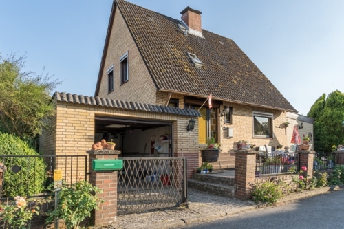 Ansicht von der Zufahrt der Sachgasse