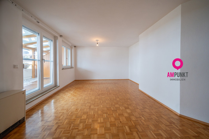 Neumarkt am Wallersee: Gemütliche 3,5-Zimmer-Wohnung mit Dachterrasse – Ihr neues Zuhause wartet! - Bild