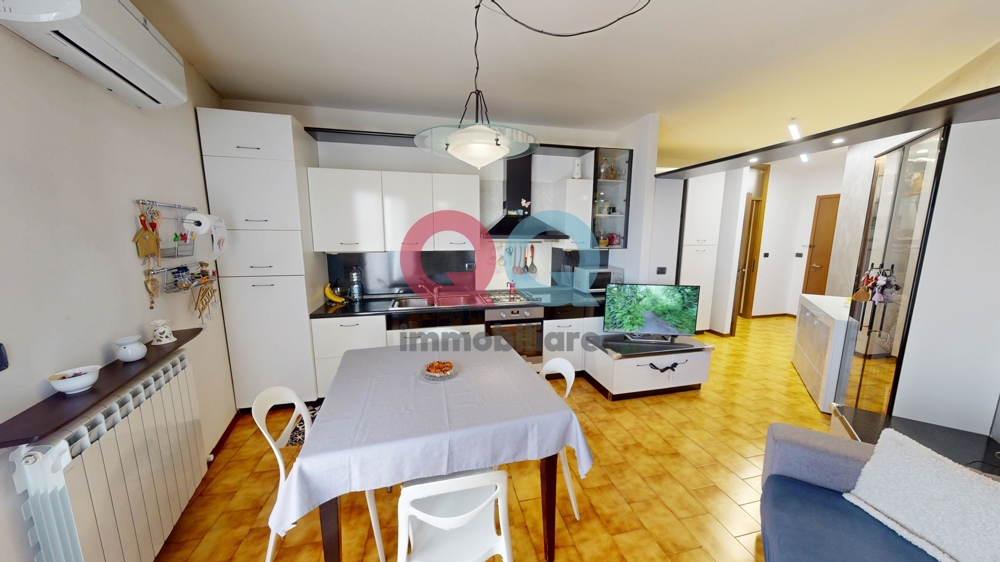 Zona giorno - cucina 2