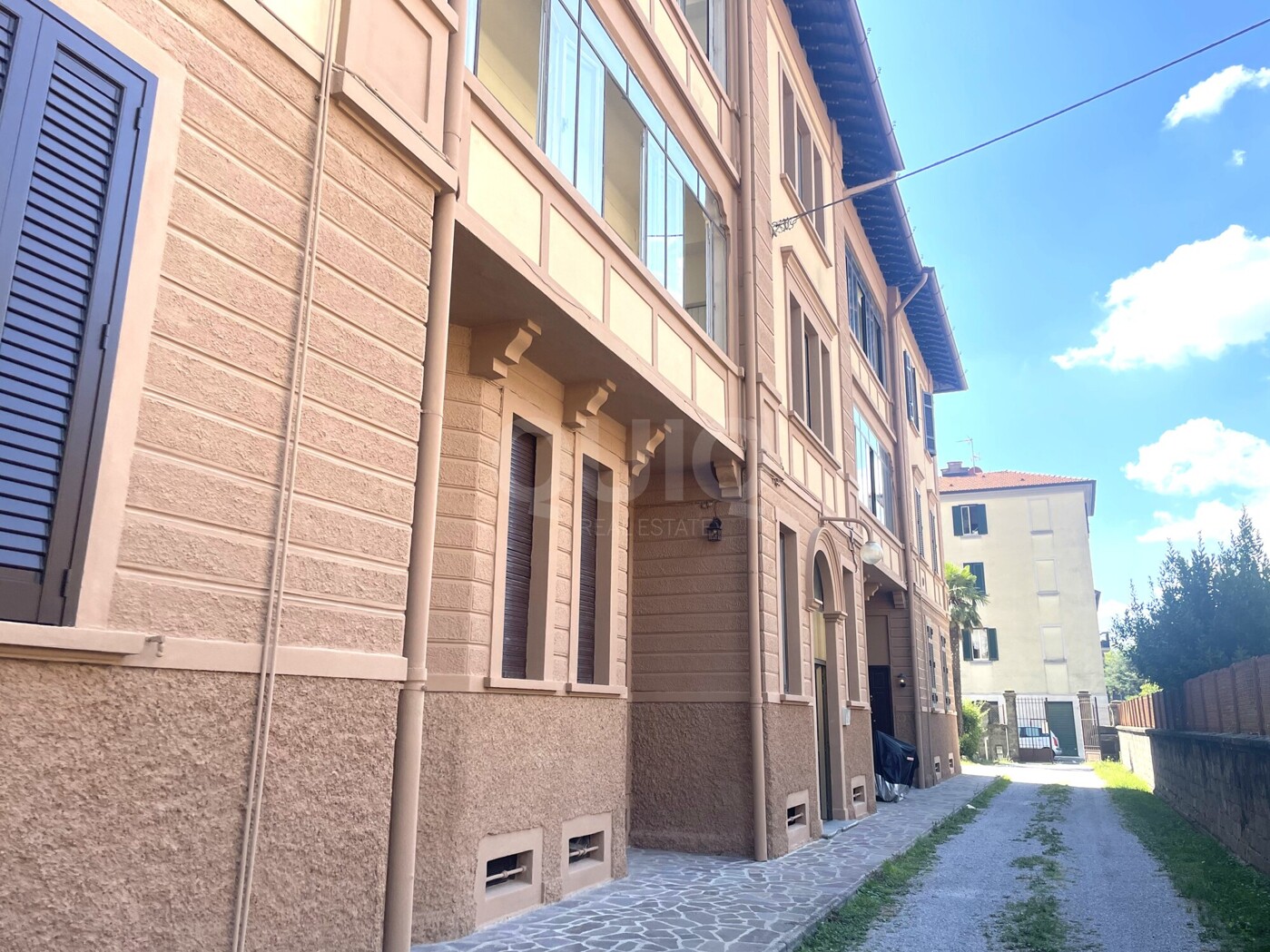 INGRESSO PALAZZINA