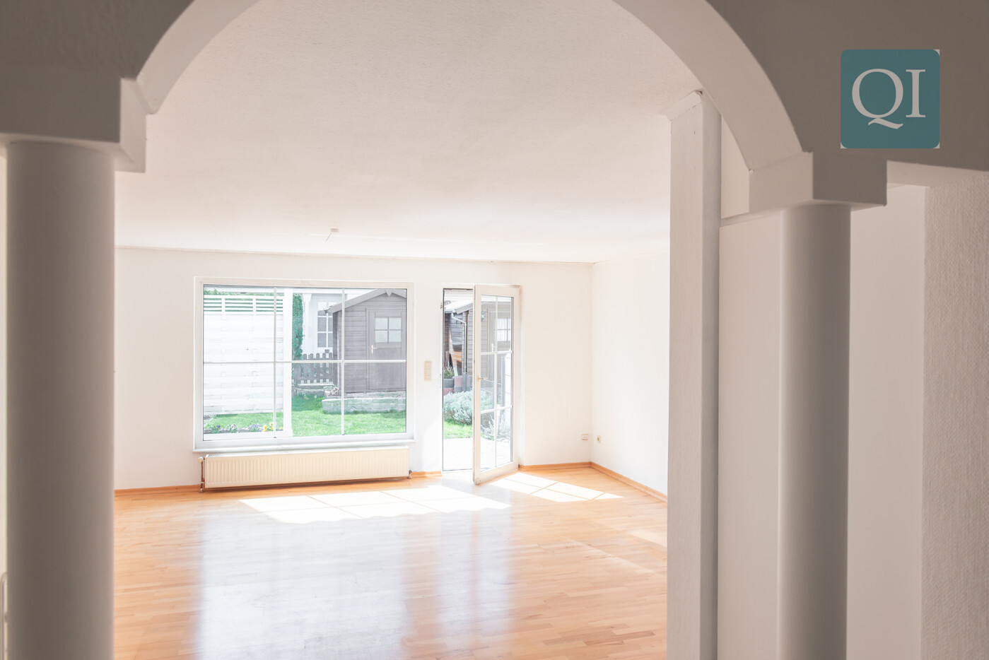 QI-6830 Wohnzimmer 1.1
