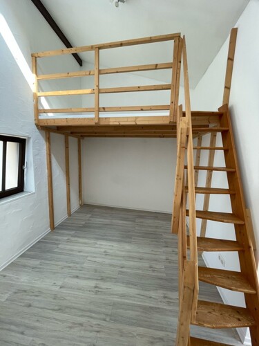 Wohn-/Schlafzimmer