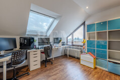 Kinderzimmer 2 / Büro