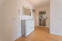 Flur mit Garderobe