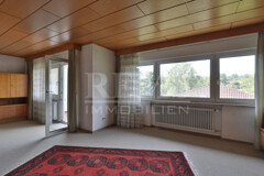 Wohn- und Esszimmer Maisonettewohnung OG