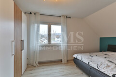 Schlafzimmer 1. DG