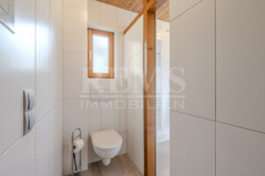 Badezimmer EG