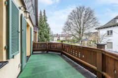 Balkon OG