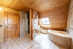 Badezimmer DG