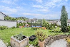 Terrasse und Gartenbereich