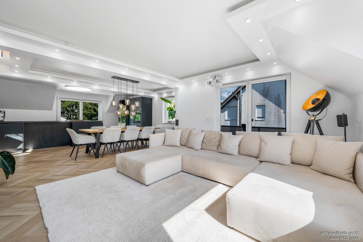 Welc(H)ome® by RIDA FLATS – Maisonette vollmöbliert! Luxus & Ruhe vereint: Loggia + Balkon - Photo 3