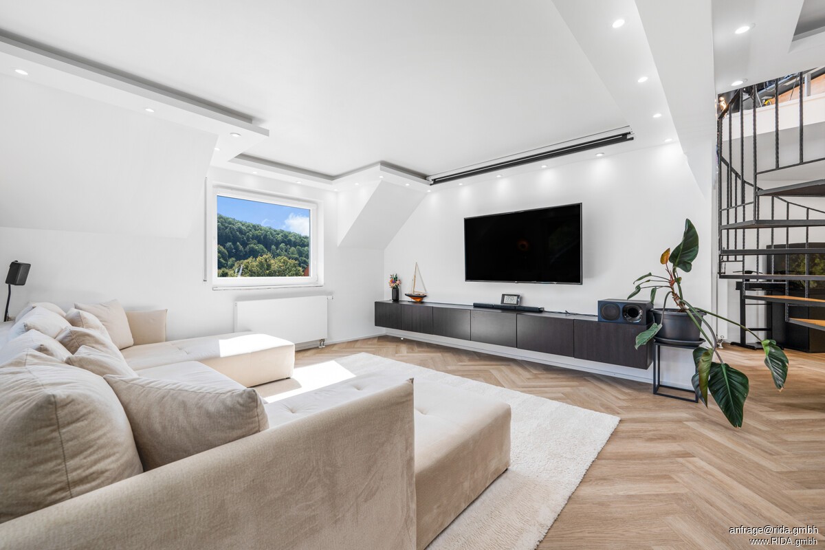 Welc(H)ome® by RIDA FLATS – Maisonette vollmöbliert! Luxus & Ruhe vereint: Loggia + Balkon - Photo 4