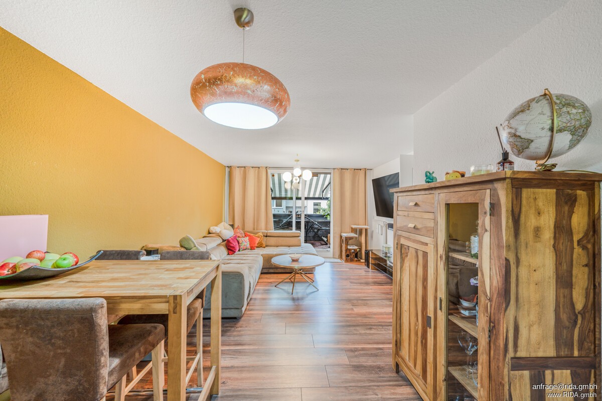 RIDA FLATS - Charmantes Dachidyll – Vollmöblierte Wohnung mit Loggia in Kölns Neustadt-Süd - Foto 2