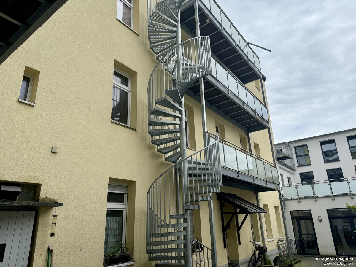 Welc(H)ome® by RIDA FLATS – Düsseldorf City! Kernsanierte Stadtwohnung mit Balkon - Photo 4