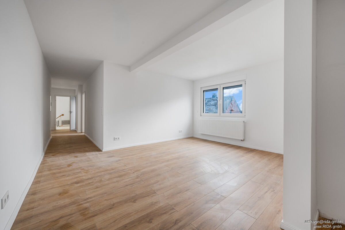 Welc(H)ome® by RIDA FLATS – Historie trifft Moderne: kernsanierte Dachterrassenwohnung in Essen-City - Photo 3