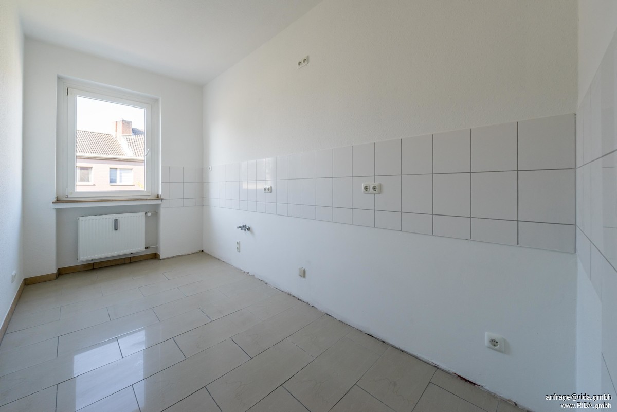 RIDA Residential - Köln-Ehrenfeld! Venloer Str. Gürtel. Helle 2 Zi. Wohnung inkl. EBK. Mod. Altbau! - Photo 1