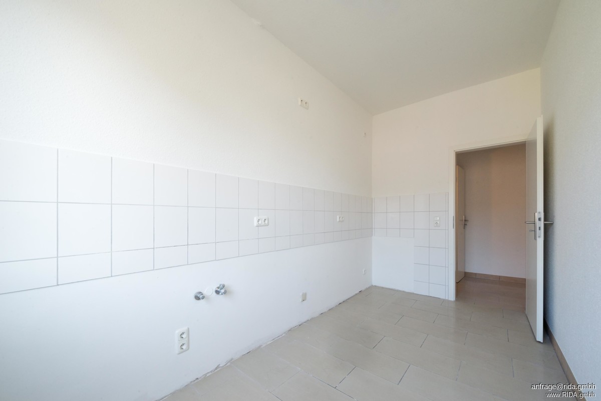 RIDA Residential - Köln-Ehrenfeld! Venloer Str. Gürtel. Helle 2 Zi. Wohnung inkl. EBK. Mod. Altbau! - Photo 2