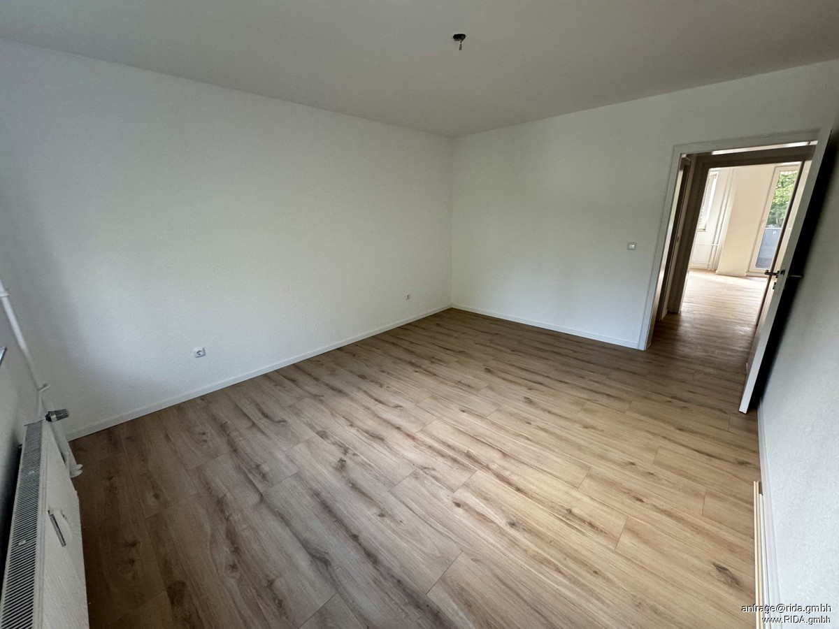 RIDA Residential! Modernisierte 3-Zimmer-Wohnung mit viel Stauraum und Balkon in von Köln-Nippes! - Foto 4