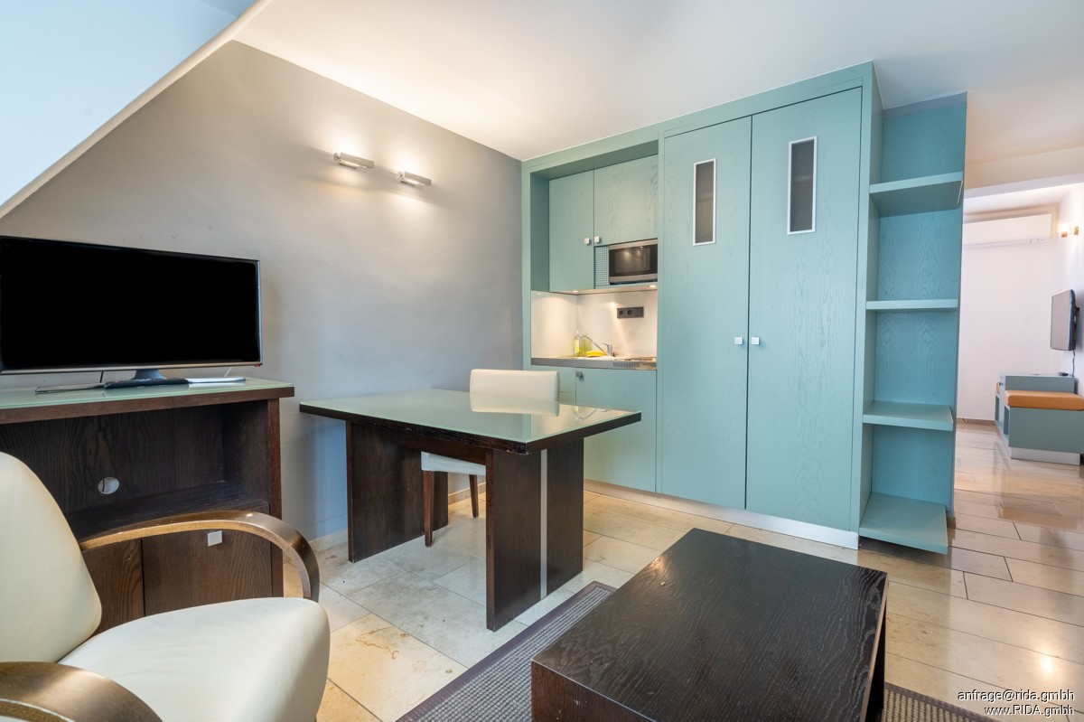 Welc(H)ome® by RIDA FLATS – D’dorf City! Charmant + Top Lage! Aufzug • Balkon • AC • Löffelfertig - Foto 4