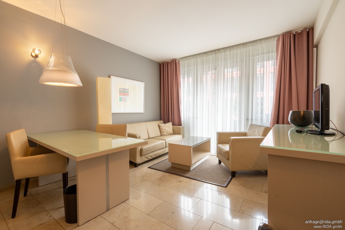 Welc(H)ome® by RIDA FLATS – D’dorf City! Charmant + Top Lage! Aufzug • Balkon • AC • Löffelfertig - Foto 2