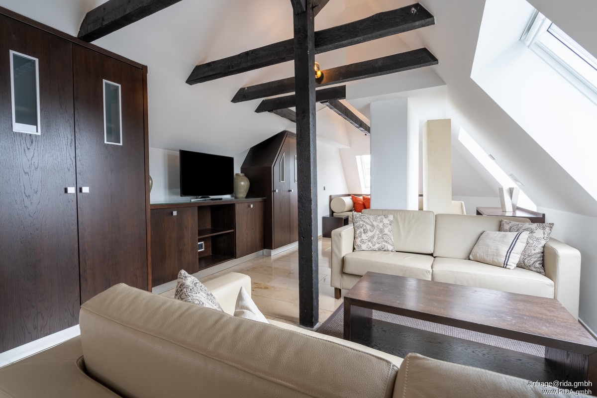 Welc(H)ome® by RIDA FLATS – D’dorf City! Charmant + Top Lage! Aufzug • Balkon • AC • Löffelfertig - Foto 1