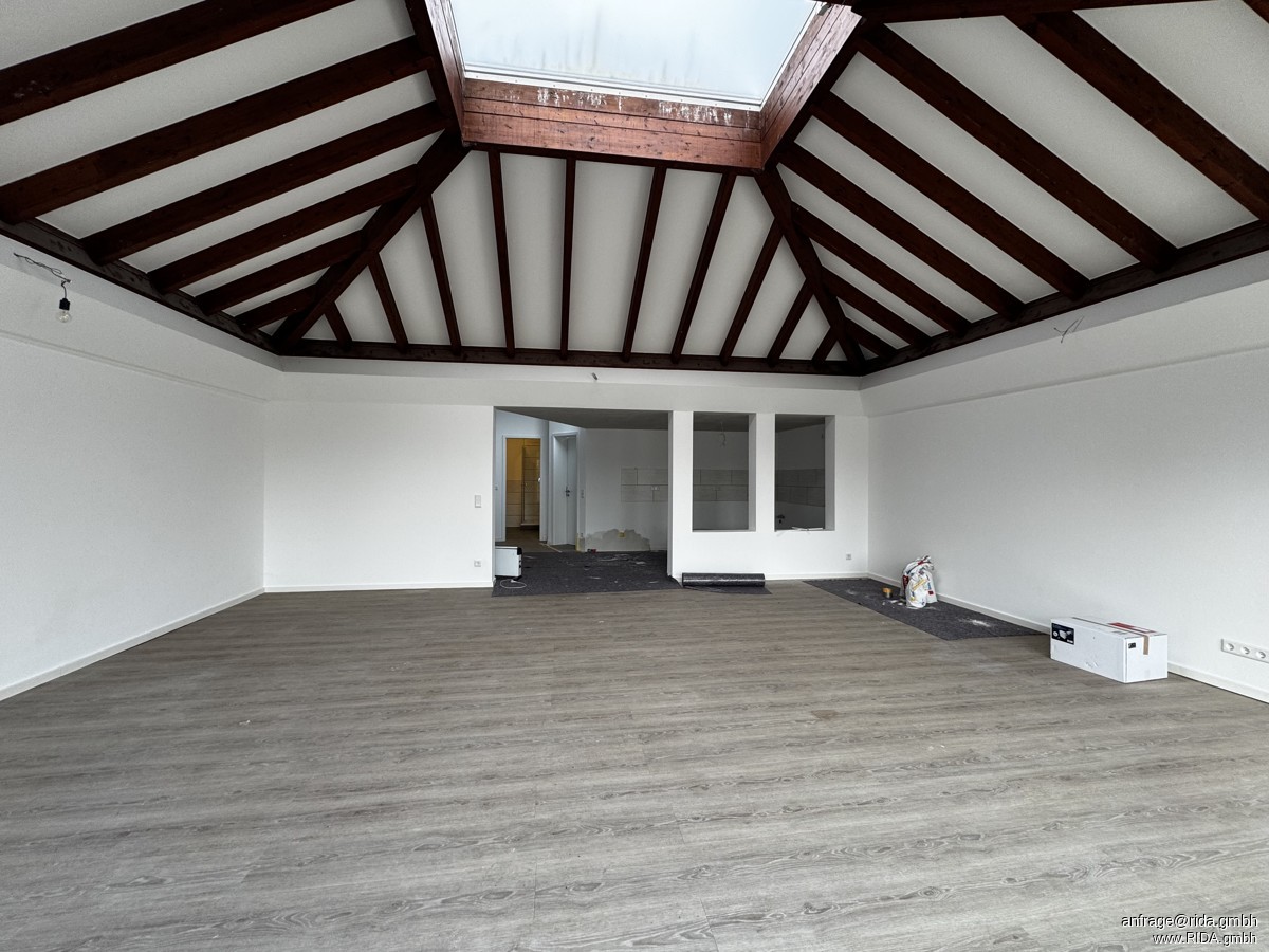 RIDA FLATS - Moderne Erdgeschosswohnung mit großzügigem Wohnbereich und Gartenblick - Photo 5