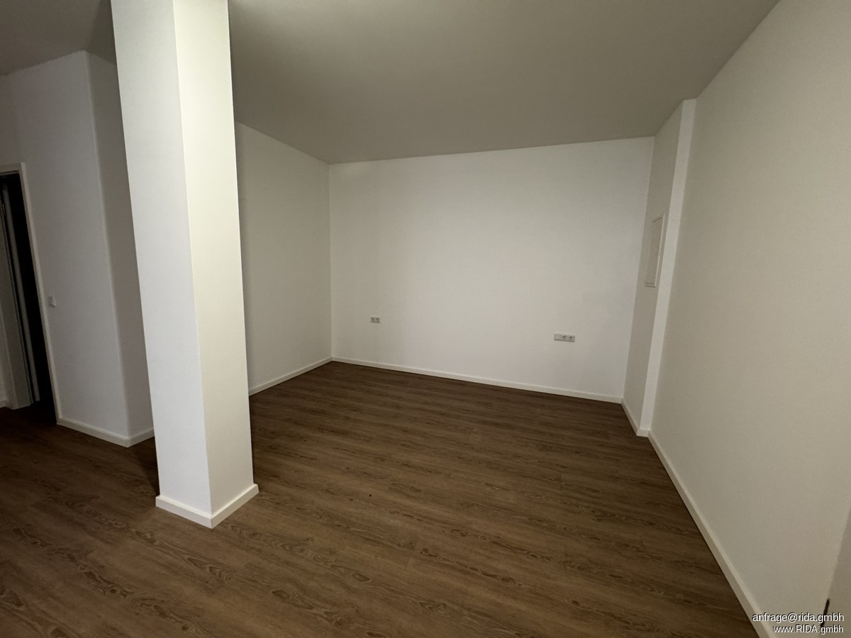 Welc(H)ome® by RIDA FLATS – Lichtdurchflutete EG-Wohnung mit großen Fensterfronten & Toplage - Photo 4