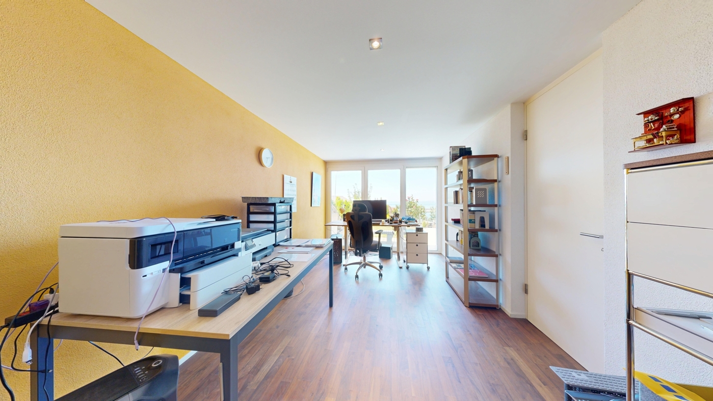Zimmer / Büro