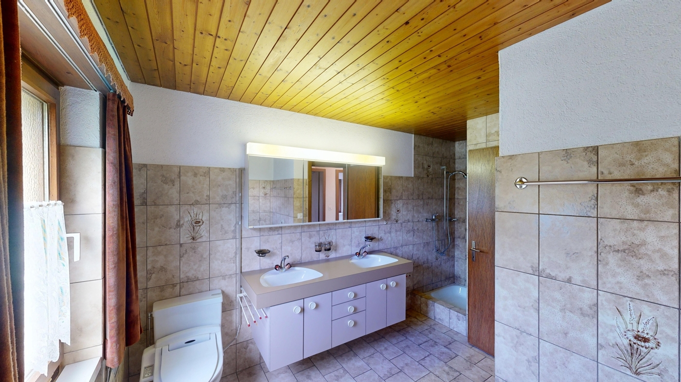 Badezimmer OG