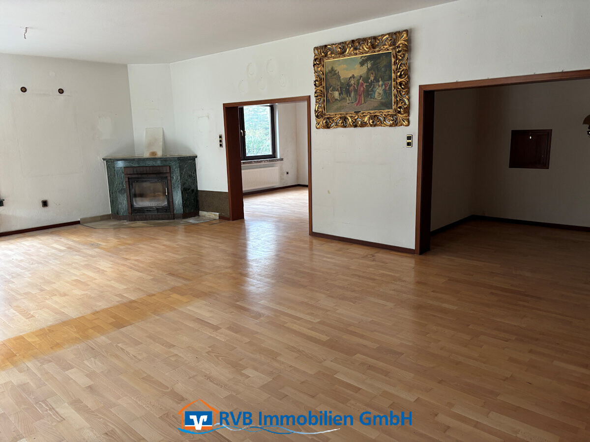 WE I: großes Wohnzimmer mit