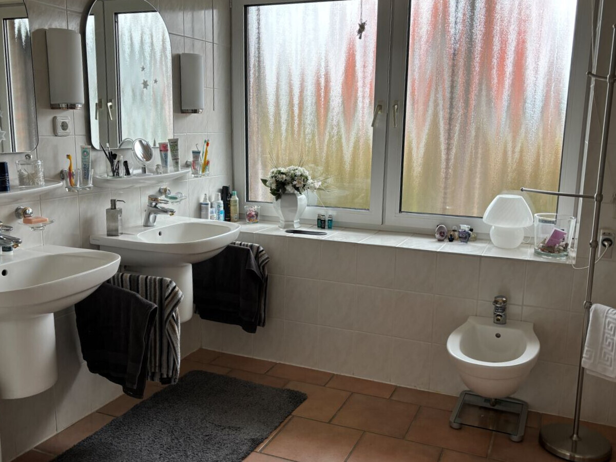 Bad/Dusche/WC im EG