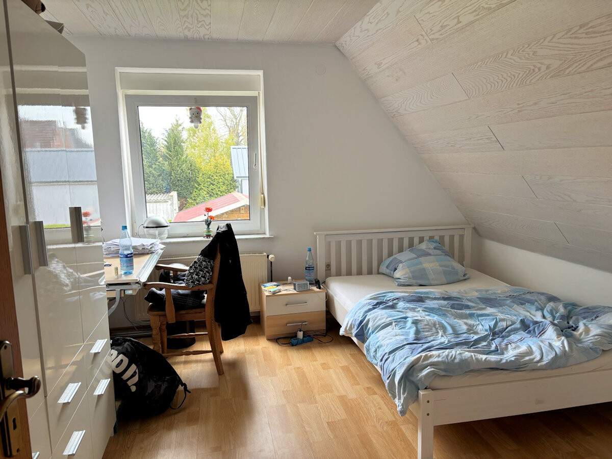 WHS II: Schlafzimmer I im Dachgeschoss