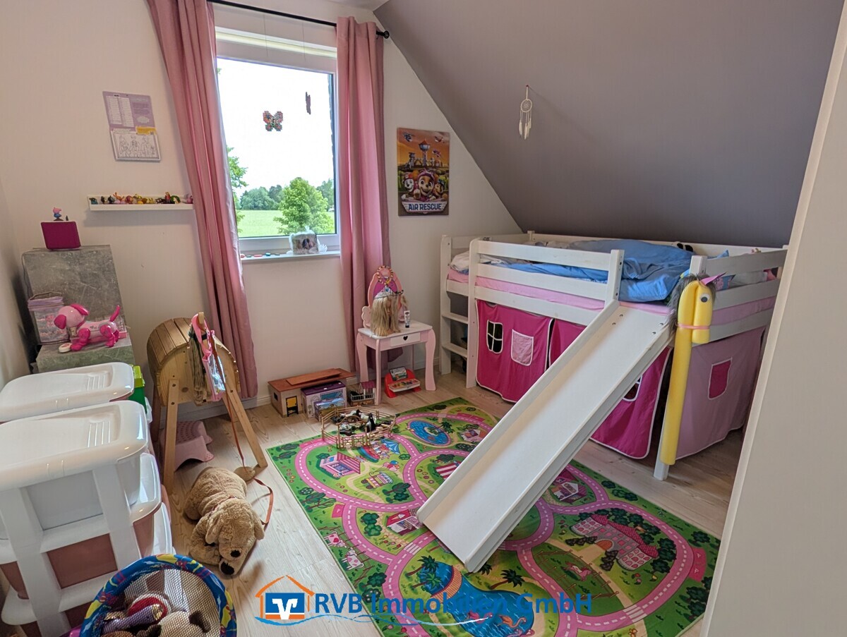 Kinderzimmer I im Dachgeschoss