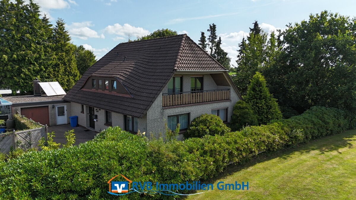 eingebettet in GRÜN 