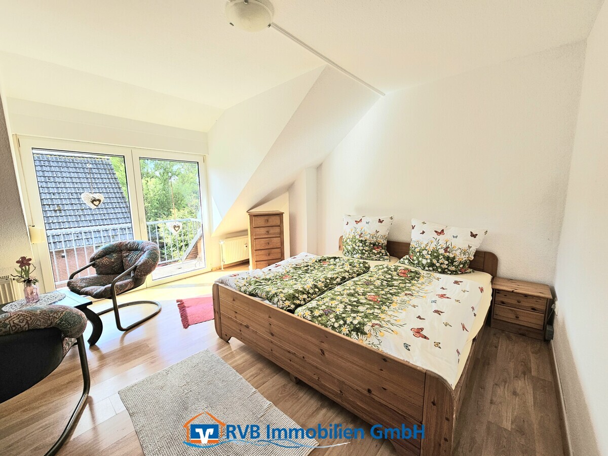 Einliegerwohnung-Schlafzimmer mit Balkon