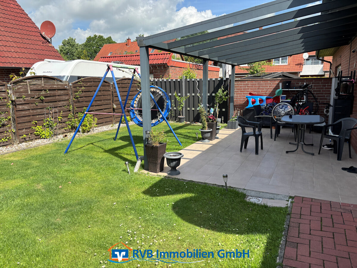 Terrasse mit Überdachung