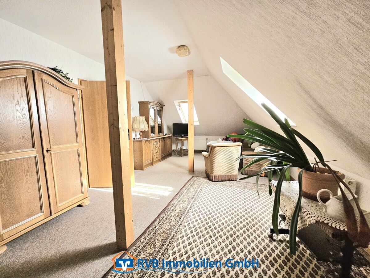 Schlafzimmer DG