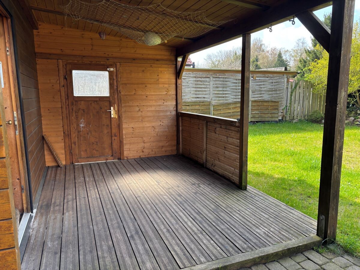 überdachte Terrasse