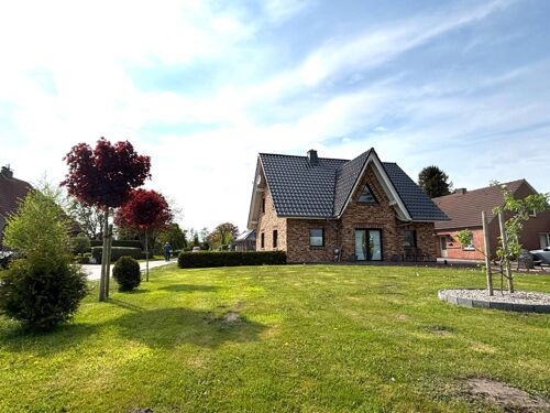 Ansicht von der Straße.jpg