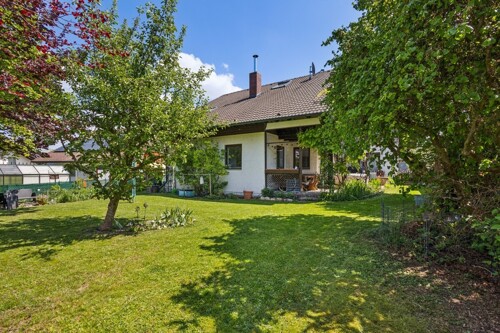 Garten mit Terrasse