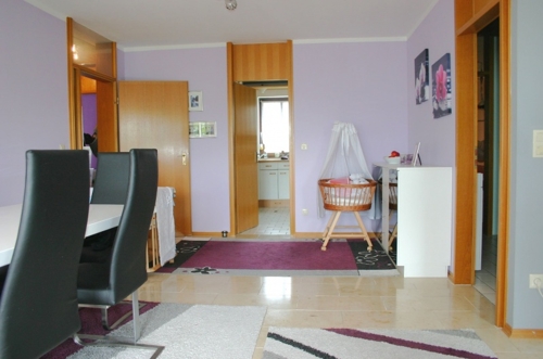 Wozi, Blick zu Diele Kü u. Bad