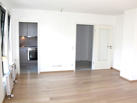 Wohnzimmer mit edlem Dielenboden