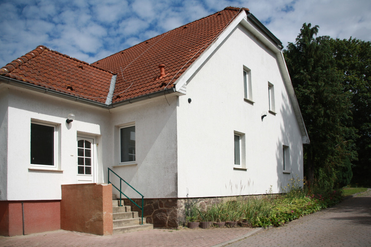 Doppelhaushälfte Außenaufnahme