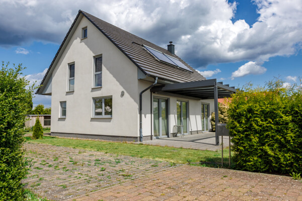 VRWaren-INr-202421-3102-HDR-full-by-Dominic-Mann