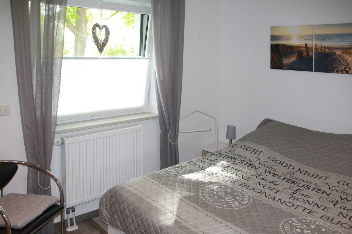 Schlafzimmer1