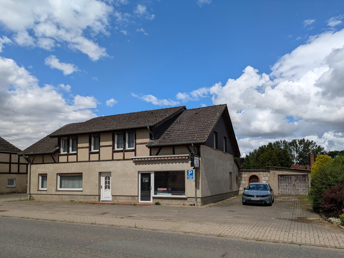 Außenansicht Front