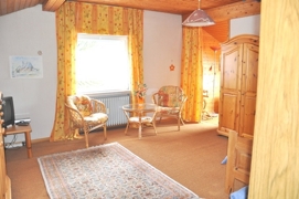 Schlafzimmer DG